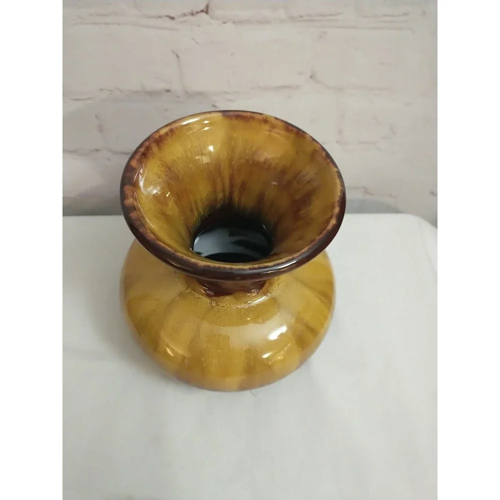 Vintage MCM Blue Mountain Pottery Vase Glossy Yellow & Brown Glaze 5" - Picture 5 of 8